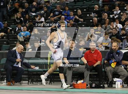 Thumbnail 1 in NJSIAA Wrestling Championships (Finals) photogallery.