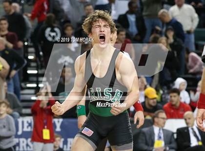 Thumbnail 3 in NJSIAA Wrestling Championships (Finals) photogallery.
