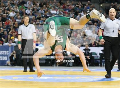 Thumbnail 3 in NJSIAA Wrestling Championships (Finals) photogallery.