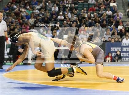 Thumbnail 1 in NJSIAA Wrestling Championships (Finals) photogallery.