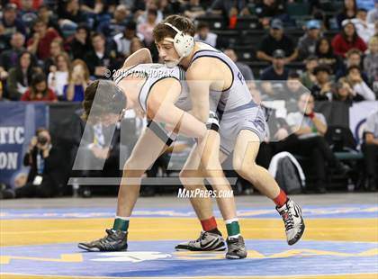 Thumbnail 3 in NJSIAA Wrestling Championships (Finals) photogallery.