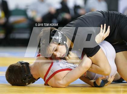 Thumbnail 1 in NJSIAA Wrestling Championships (Finals) photogallery.