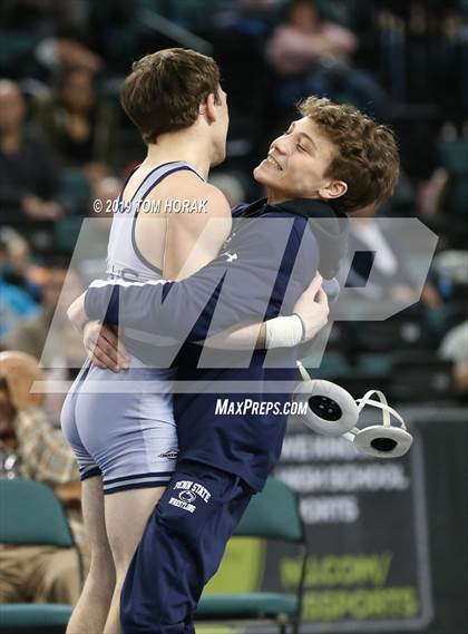 Thumbnail 3 in NJSIAA Wrestling Championships (Finals) photogallery.