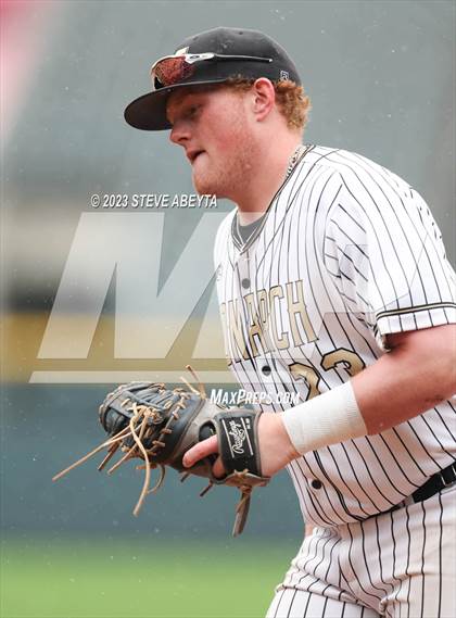 Thumbnail 1 in Monarch vs Legend (Coors Field) photogallery.