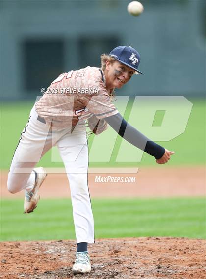 Thumbnail 1 in Monarch vs Legend (Coors Field) photogallery.