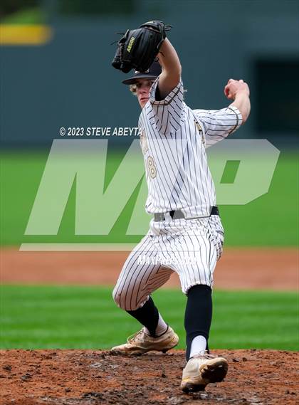 Thumbnail 3 in Monarch vs Legend (Coors Field) photogallery.