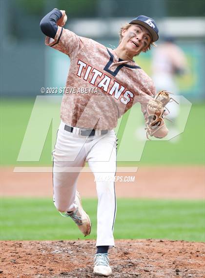 Thumbnail 2 in Monarch vs Legend (Coors Field) photogallery.