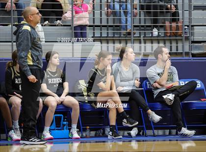 Thumbnail 1 in Martin vs. Rider (Weatherford Raising Cane Christmas Classic) photogallery.