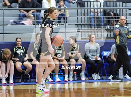 Thumbnail 2 in Martin vs. Rider (Weatherford Raising Cane Christmas Classic) photogallery.
