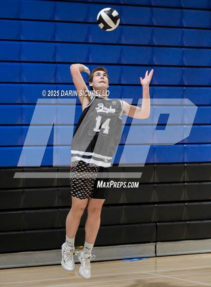 Thumbnail 2 in Brophy College Prep vs. Mountain View (Wolf Howl Tournament) photogallery.