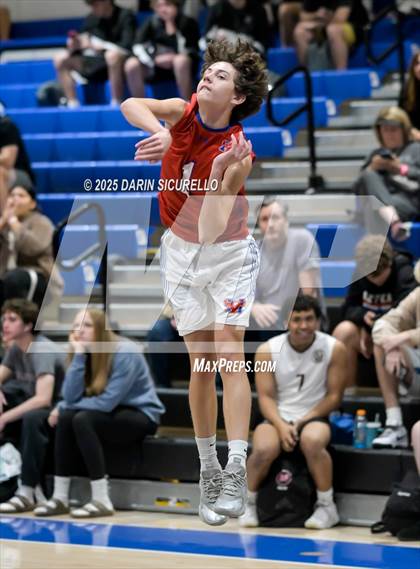 Thumbnail 2 in Brophy College Prep vs. Mountain View (Wolf Howl Tournament) photogallery.