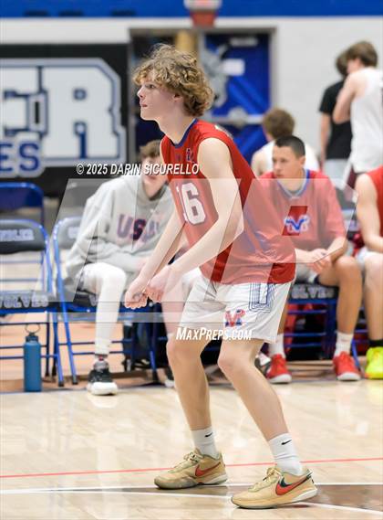 Thumbnail 1 in Brophy College Prep vs. Mountain View (Wolf Howl Tournament) photogallery.
