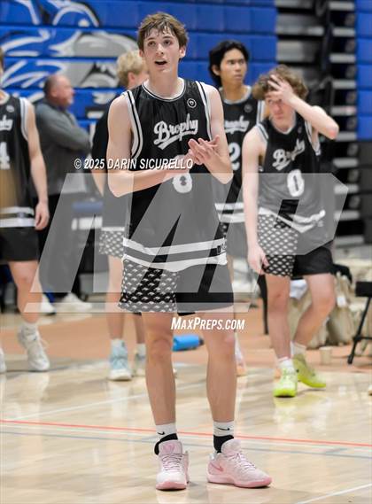 Thumbnail 2 in Brophy College Prep vs. Mountain View (Wolf Howl Tournament) photogallery.