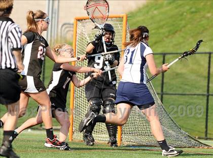 Thumbnail 2 in Warwick vs. Penn Manor photogallery.