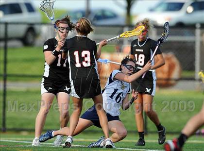Thumbnail 2 in Warwick vs. Penn Manor photogallery.