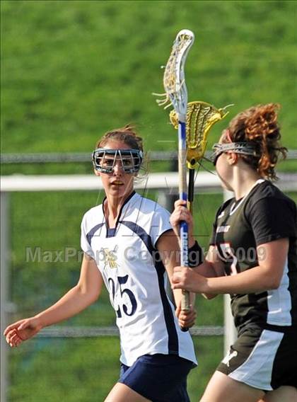 Thumbnail 1 in Warwick vs. Penn Manor photogallery.