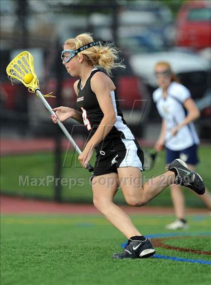 Thumbnail 1 in Warwick vs. Penn Manor photogallery.