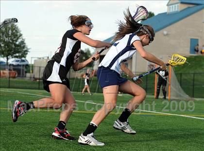 Thumbnail 2 in Warwick vs. Penn Manor photogallery.