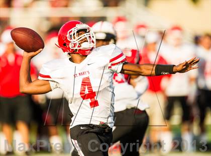 Thumbnail 3 in St. Mary Prep vs. Oak Park photogallery.
