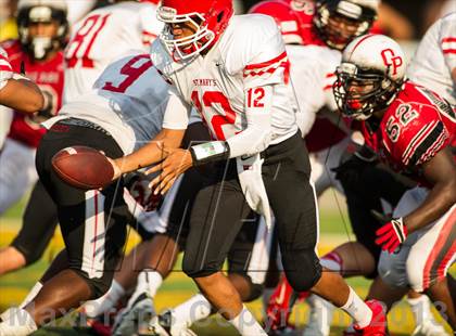 Thumbnail 1 in St. Mary Prep vs. Oak Park photogallery.
