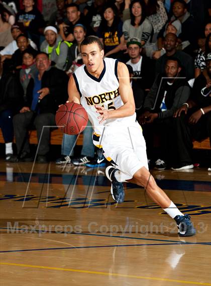 Thumbnail 2 in Mira Costa @ JW North (CIF SS D2AA Semifinal) photogallery.