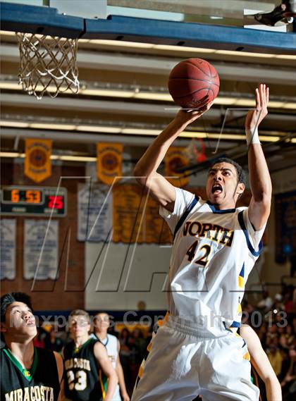 Thumbnail 3 in Mira Costa @ JW North (CIF SS D2AA Semifinal) photogallery.