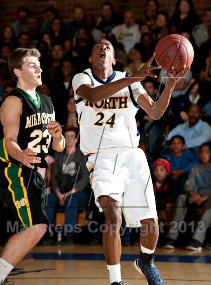 Thumbnail 1 in Mira Costa @ JW North (CIF SS D2AA Semifinal) photogallery.