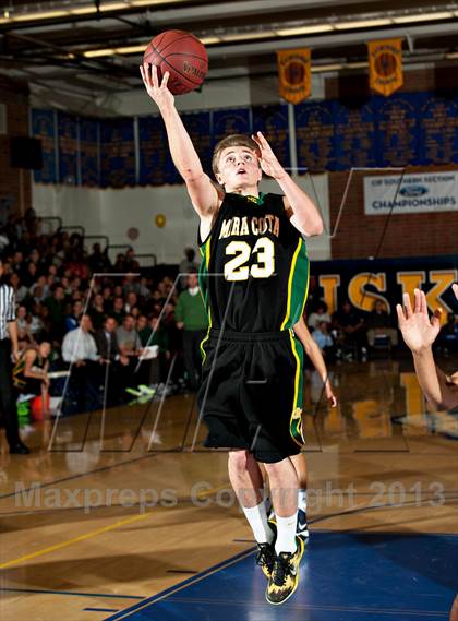 Thumbnail 3 in Mira Costa @ JW North (CIF SS D2AA Semifinal) photogallery.