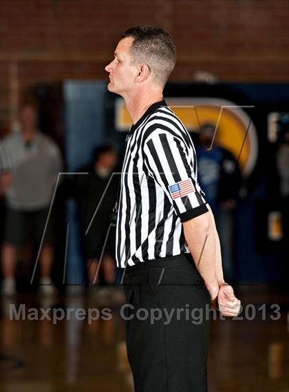 Thumbnail 3 in Mira Costa @ JW North (CIF SS D2AA Semifinal) photogallery.