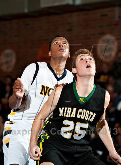 Thumbnail 3 in Mira Costa @ JW North (CIF SS D2AA Semifinal) photogallery.