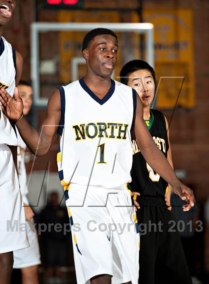 Thumbnail 2 in Mira Costa @ JW North (CIF SS D2AA Semifinal) photogallery.