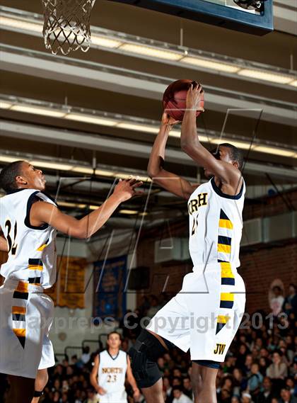 Thumbnail 3 in Mira Costa @ JW North (CIF SS D2AA Semifinal) photogallery.