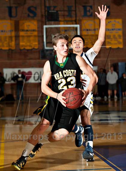 Thumbnail 3 in Mira Costa @ JW North (CIF SS D2AA Semifinal) photogallery.