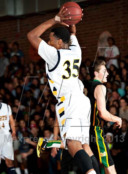 Thumbnail 3 in Mira Costa @ JW North (CIF SS D2AA Semifinal) photogallery.