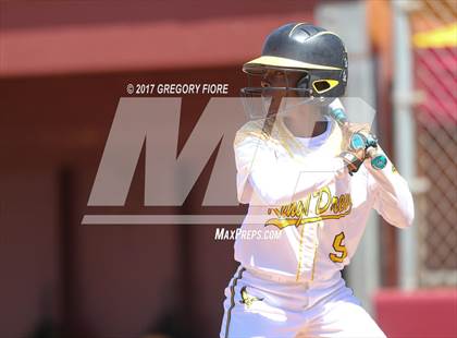 Thumbnail 1 in King/Drew vs. Hamilton (CIF LACS D2 Final) photogallery.