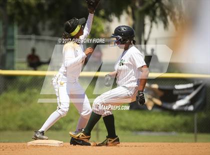 Thumbnail 2 in King/Drew vs. Hamilton (CIF LACS D2 Final) photogallery.