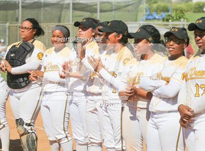 Thumbnail 2 in King/Drew vs. Hamilton (CIF LACS D2 Final) photogallery.