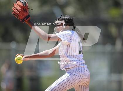 Thumbnail 2 in King/Drew vs. Hamilton (CIF LACS D2 Final) photogallery.