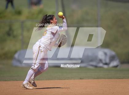 Thumbnail 3 in King/Drew vs. Hamilton (CIF LACS D2 Final) photogallery.