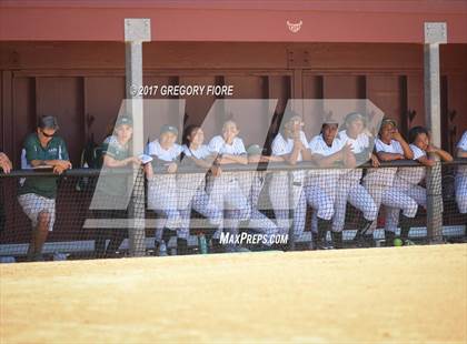 Thumbnail 1 in King/Drew vs. Hamilton (CIF LACS D2 Final) photogallery.