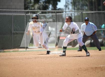 Thumbnail 2 in King/Drew vs. Hamilton (CIF LACS D2 Final) photogallery.