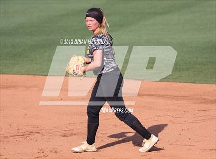 Thumbnail 1 in Eastern Alamance vs. Central Cabarrus (NCHSAA 3A Final - Game 2) photogallery.