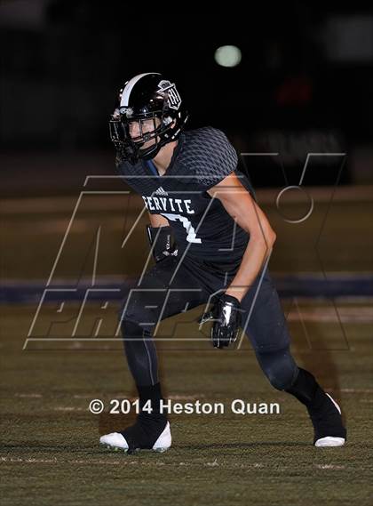 Thumbnail 1 in St. John Bosco vs. Servite photogallery.