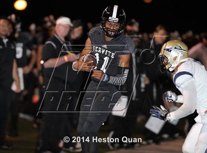Thumbnail 1 in St. John Bosco vs. Servite photogallery.