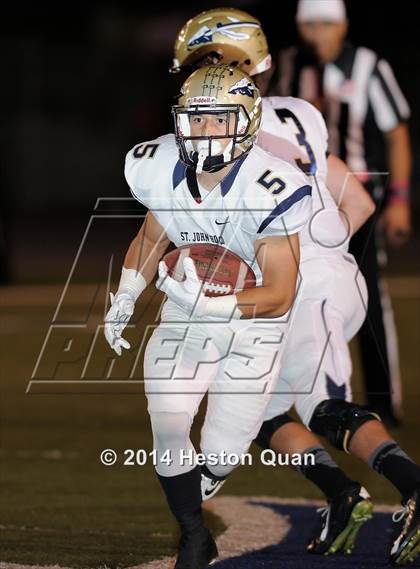 Thumbnail 3 in St. John Bosco vs. Servite photogallery.