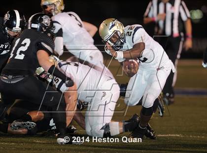 Thumbnail 3 in St. John Bosco vs. Servite photogallery.