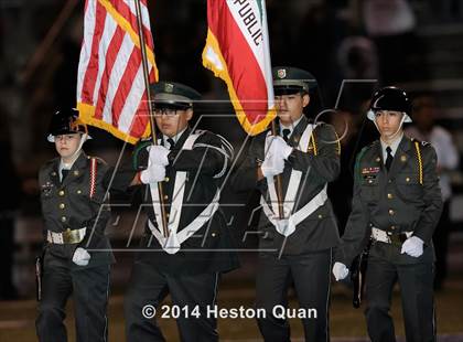Thumbnail 1 in St. John Bosco vs. Servite photogallery.