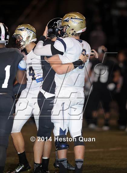 Thumbnail 1 in St. John Bosco vs. Servite photogallery.