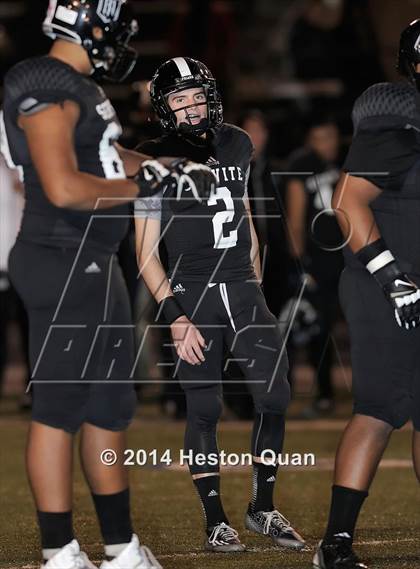 Thumbnail 1 in St. John Bosco vs. Servite photogallery.