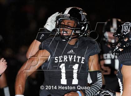 Thumbnail 1 in St. John Bosco vs. Servite photogallery.